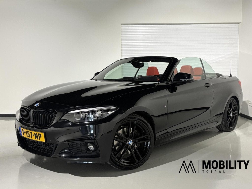BMW 2-serie Cabrio 220i M Sport 184pk AUT LCI|Facelift|H&K|1, Auto's, BMW, Automaat, 1998 cc, Achterwielaandrijving, Gebruikt