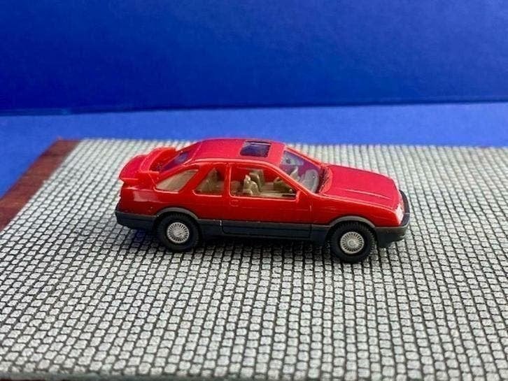 wiking		Ford Sierra rood	1/87	H0, Hobby en Vrije tijd, Verzenden, Nieuw, Auto, Wiking