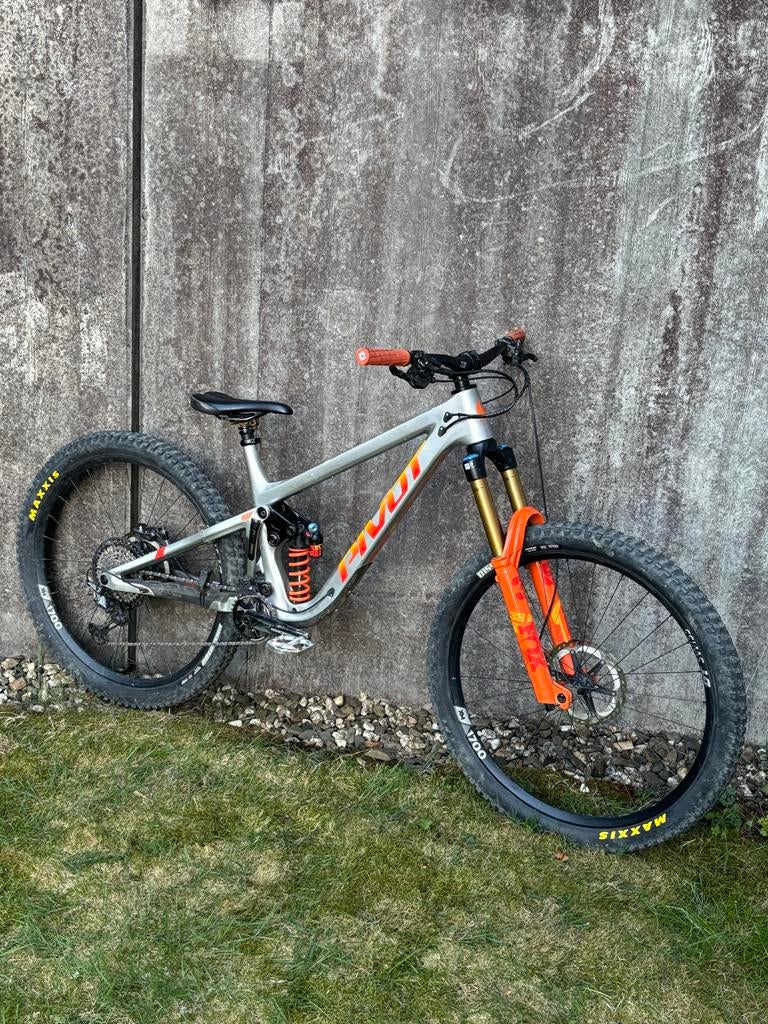 Pivot Firebird 2023 L – Pro XTR/XT Enduro Mountainbike, Zo goed als nieuw, Schijfrem, Ophalen, Overige merken