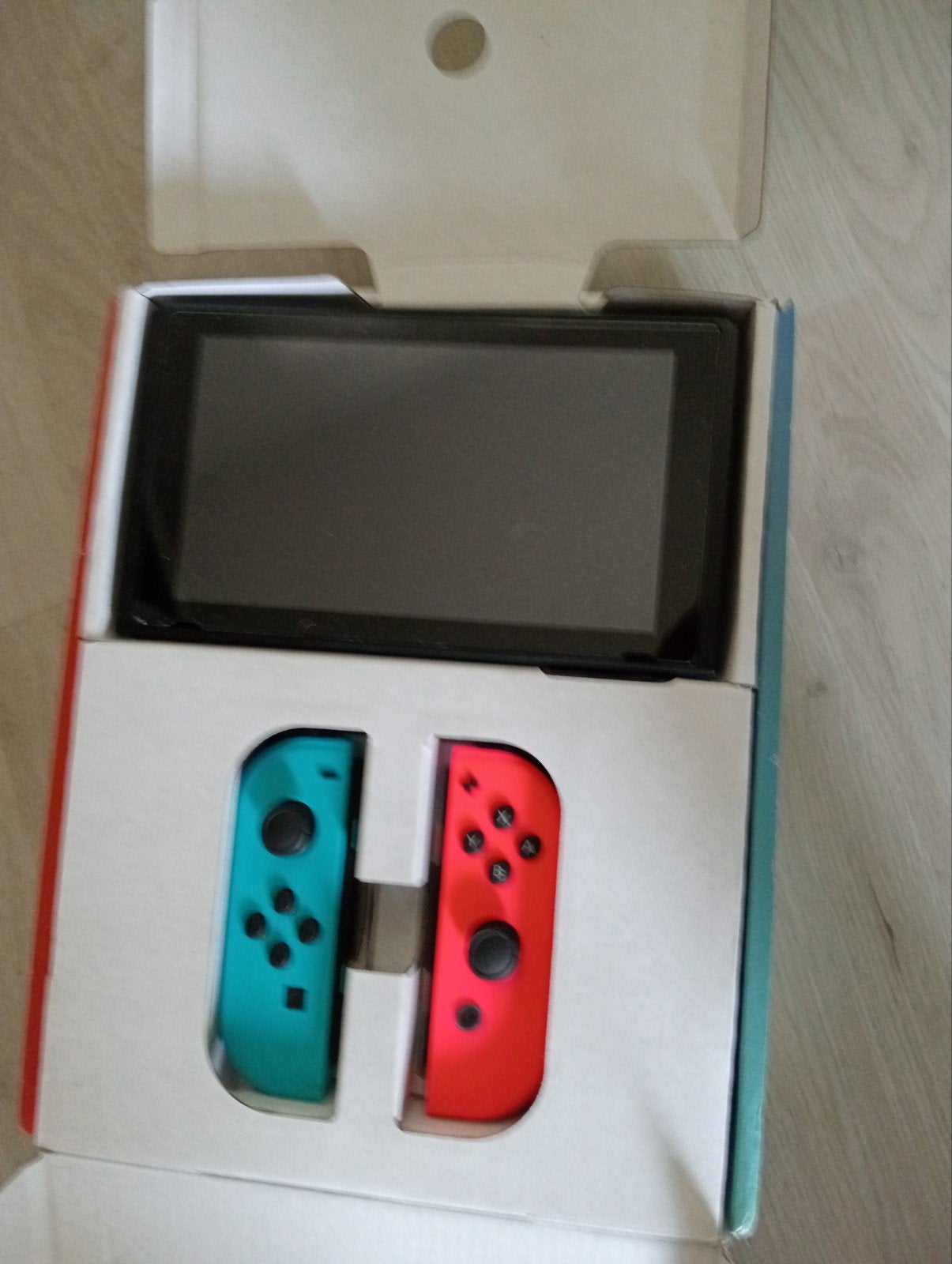 Nintendo Switch 1 keer opegespeeld, Ophalen of Verzenden, Zo goed als nieuw, Met 1 controller, Switch Original