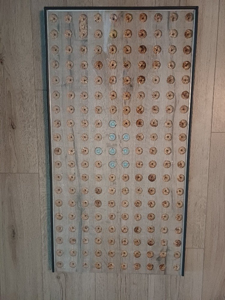 grote display van hout voor winkelwagenmuntjes munten button, Ophalen, Gebruikt