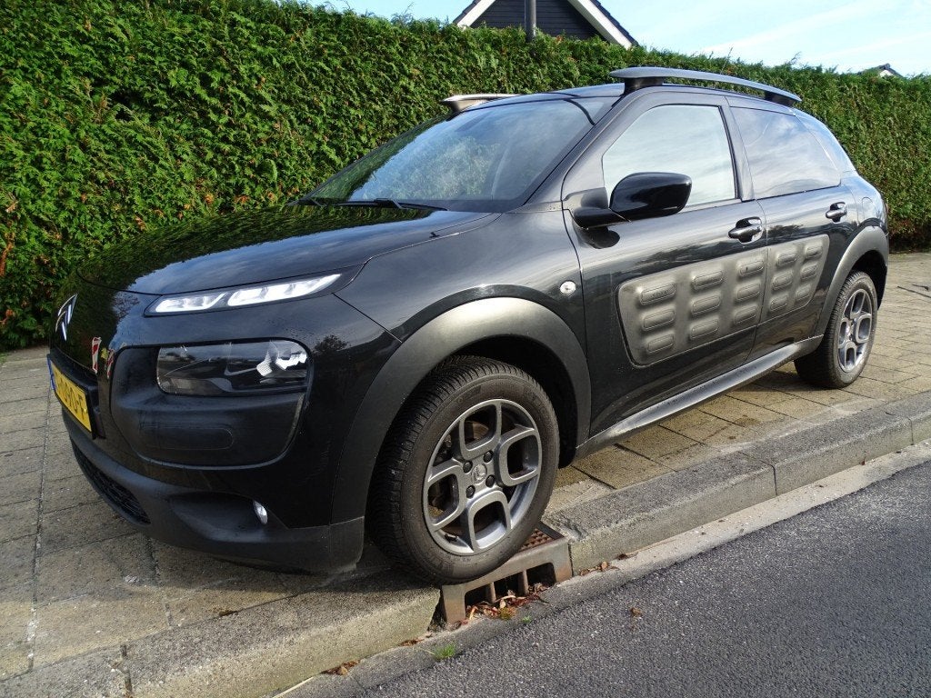 Citroen C4 C4 Cactus 1.2 PT 110 Pk SHINE-Navi-Blth-Clima-Cru, Auto's, Citroën, Voorwielaandrijving, Euro 6, 1199 cc, Met garantie (alle)