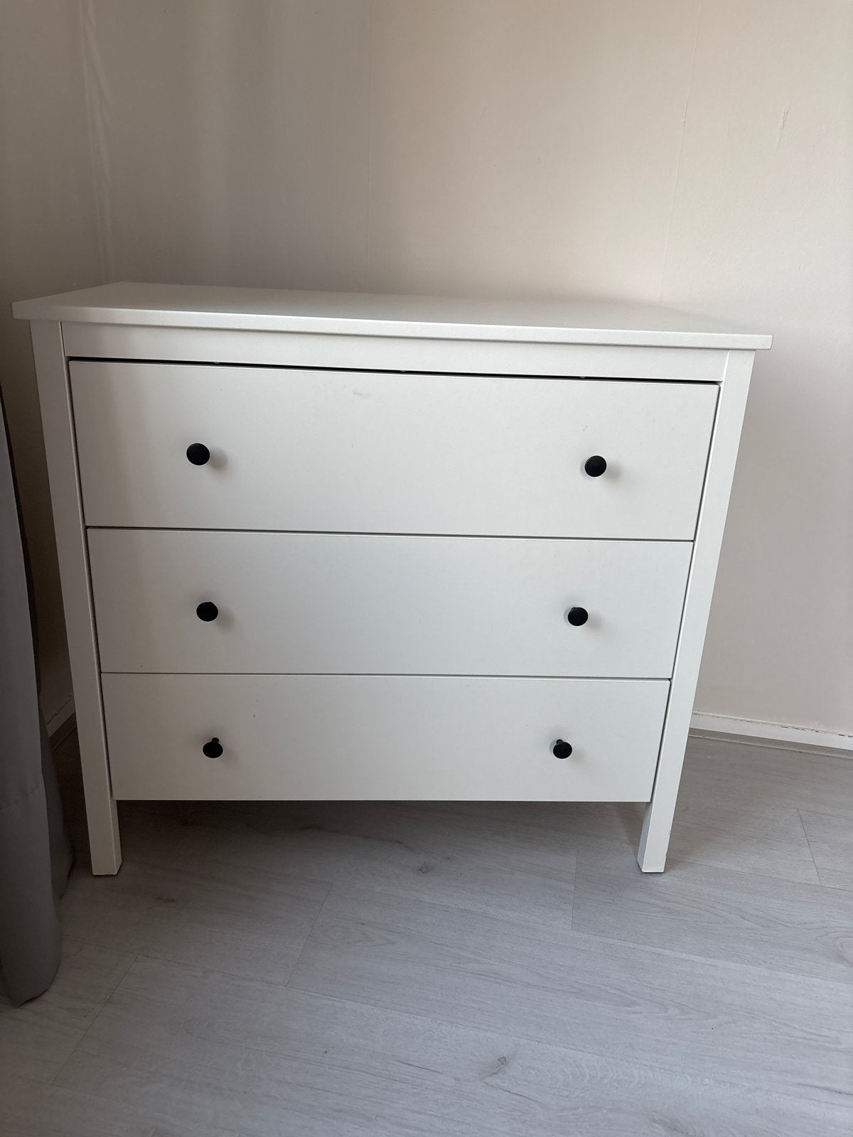 Gratis op te halen Ikea ladekast wit met 3 lades, Ophalen, Overige materialen, Gebruikt, 50 tot 100 cm