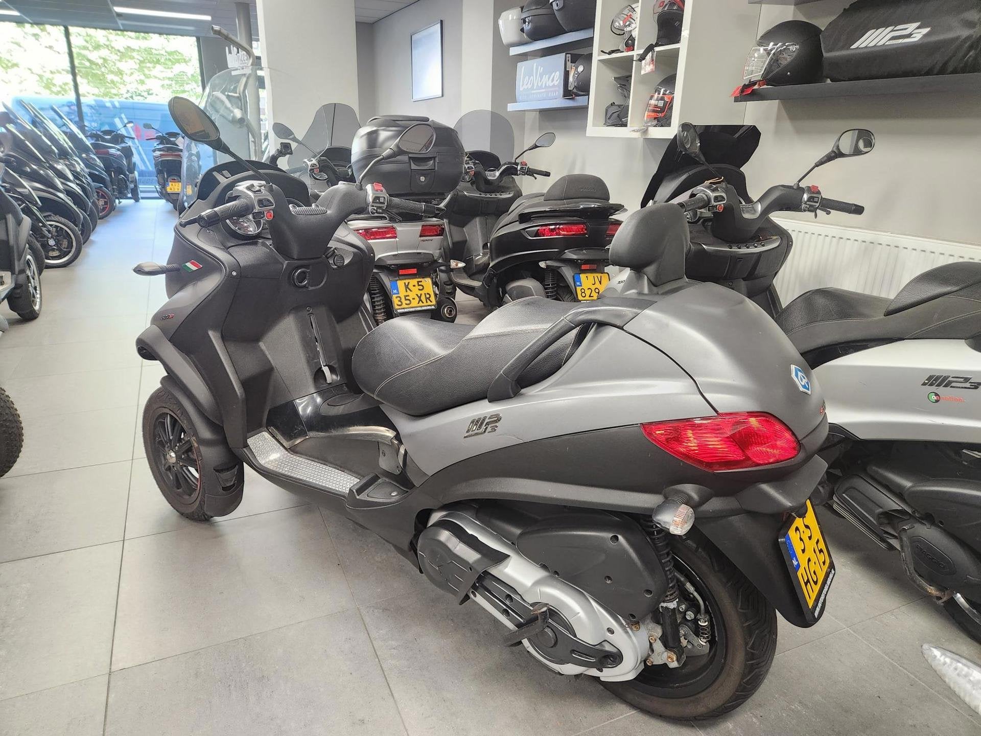 Piaggio MP3 500 IE LT SPORT 2013 AKRAPOVIC, Motoren, Motoren | Piaggio, Bedrijf, Overig