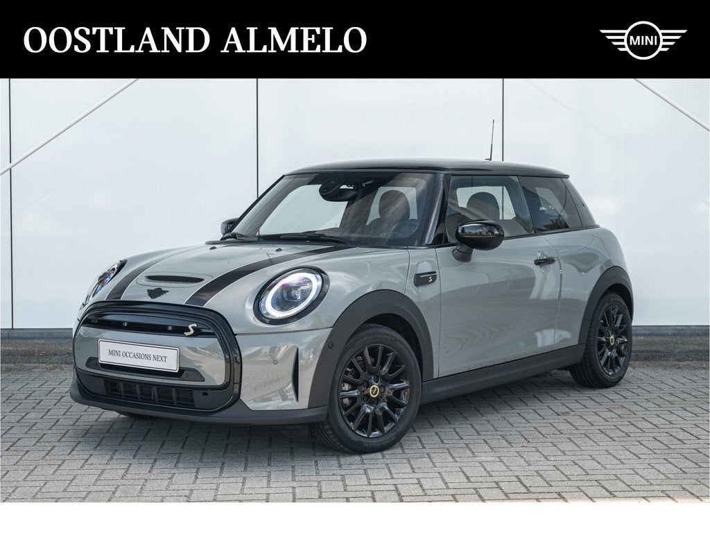 MINI Electric Classic / Sportstoelen / Comfort Access / Acht