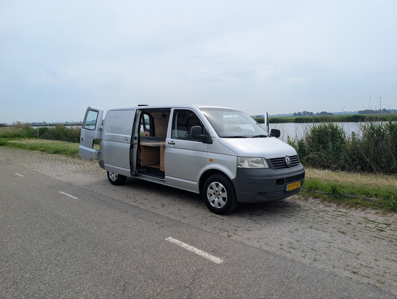 Volkswagen Transporter Bestel 1.9 TDI 77KW 1.0 2004, Auto's, Voorwielaandrijving, ABS, 4 cilinders, Volkswagen