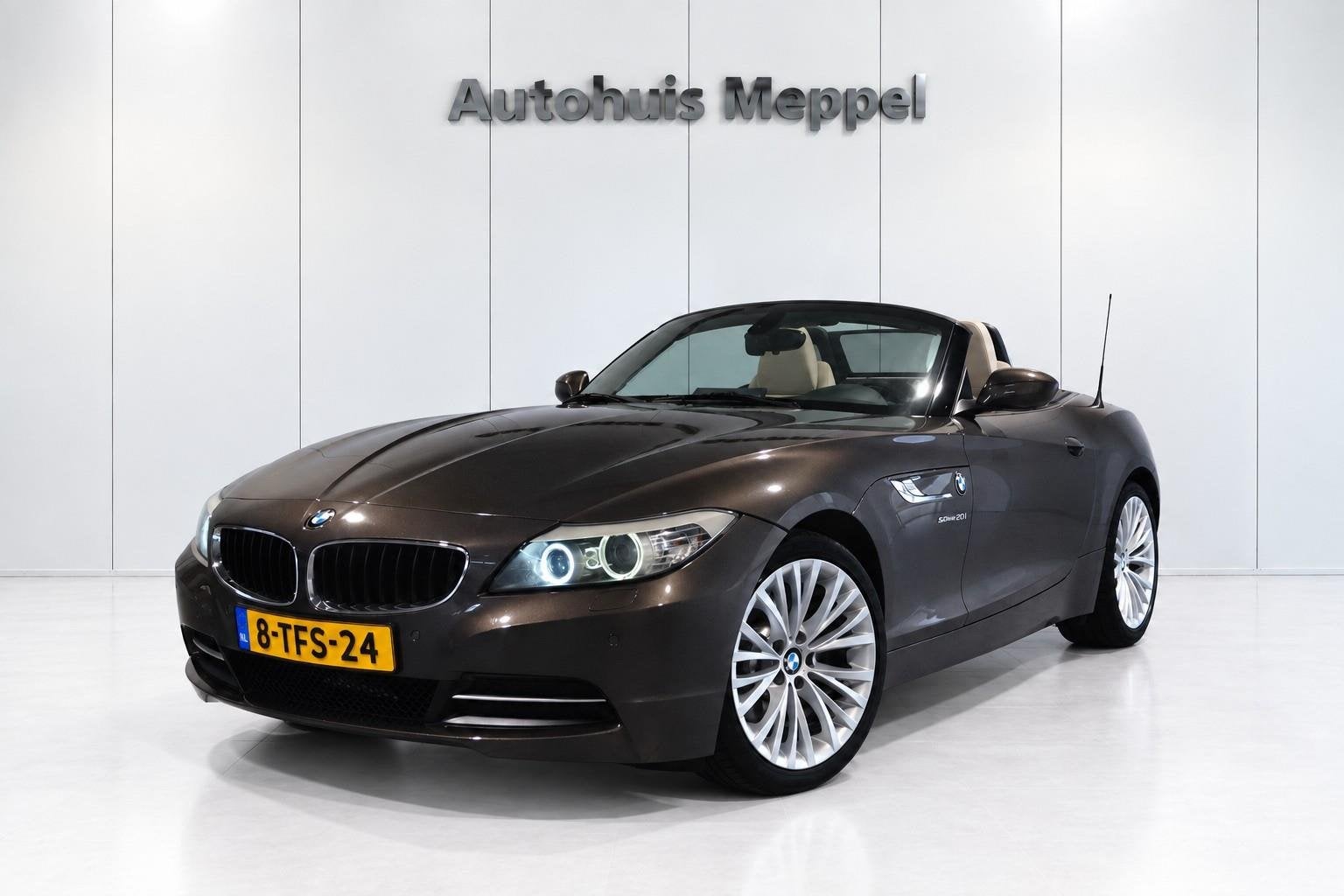 BMW Z4 sDrive30i Pure-White*Carplay&Android*PDC*Cruise-Contr