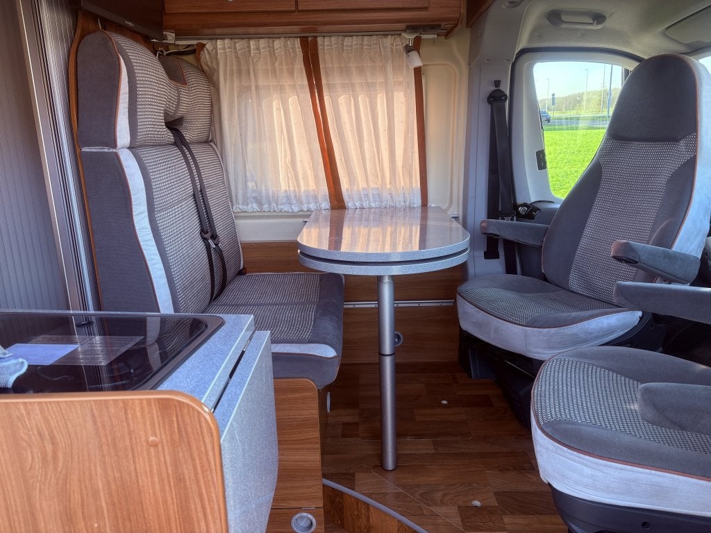 Foto 10 van Globecar Campscout, Enkele bedden 3.0 Turbo 156pk AUTOMAAT
