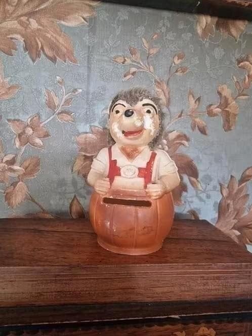 Oude spaarpot egel - Vintage decoratie, Verzamelen, Ophalen of Verzenden