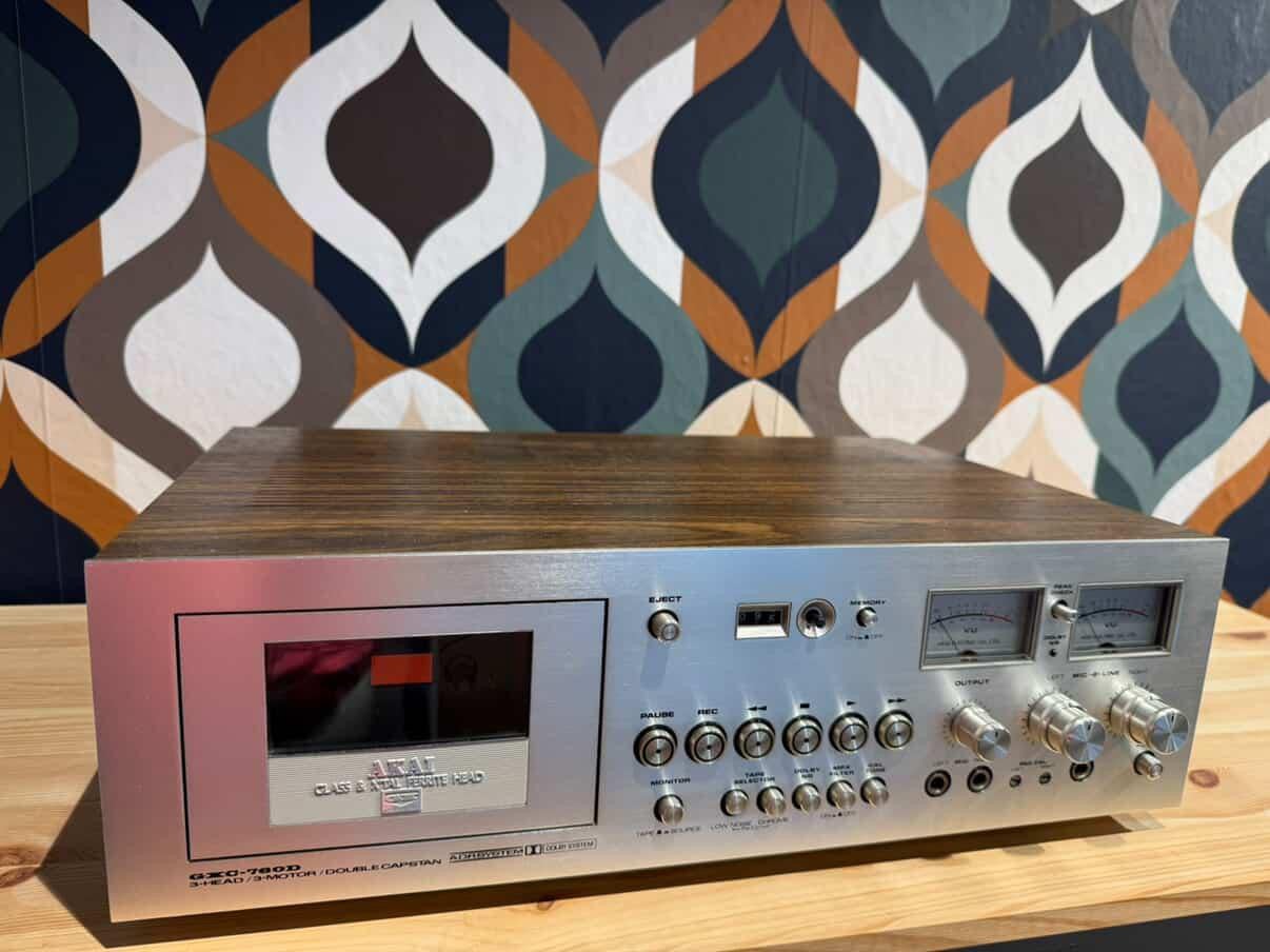 Akai GXC-760D, gereviseerd, speelt zeer goed, nieuwstaat., Ophalen, Contact@vintageaudiobreda.nl, Enkel, Tiptoetsen
