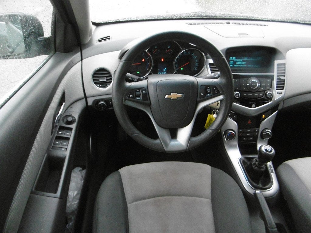 Chevrolet Cruze 1.8 LT 141pk Clima Cruise Motor heeft koelpr, Voorwielaandrijving, Euro 5, Gebruikt, 4 cilinders