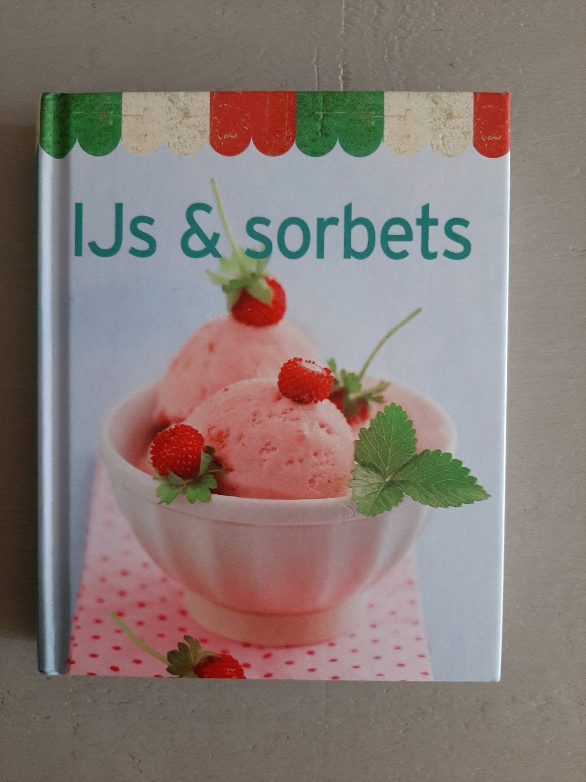 Ijs en sorbets, Ophalen of Verzenden, Zo goed als nieuw, Taart, Gebak en Desserts