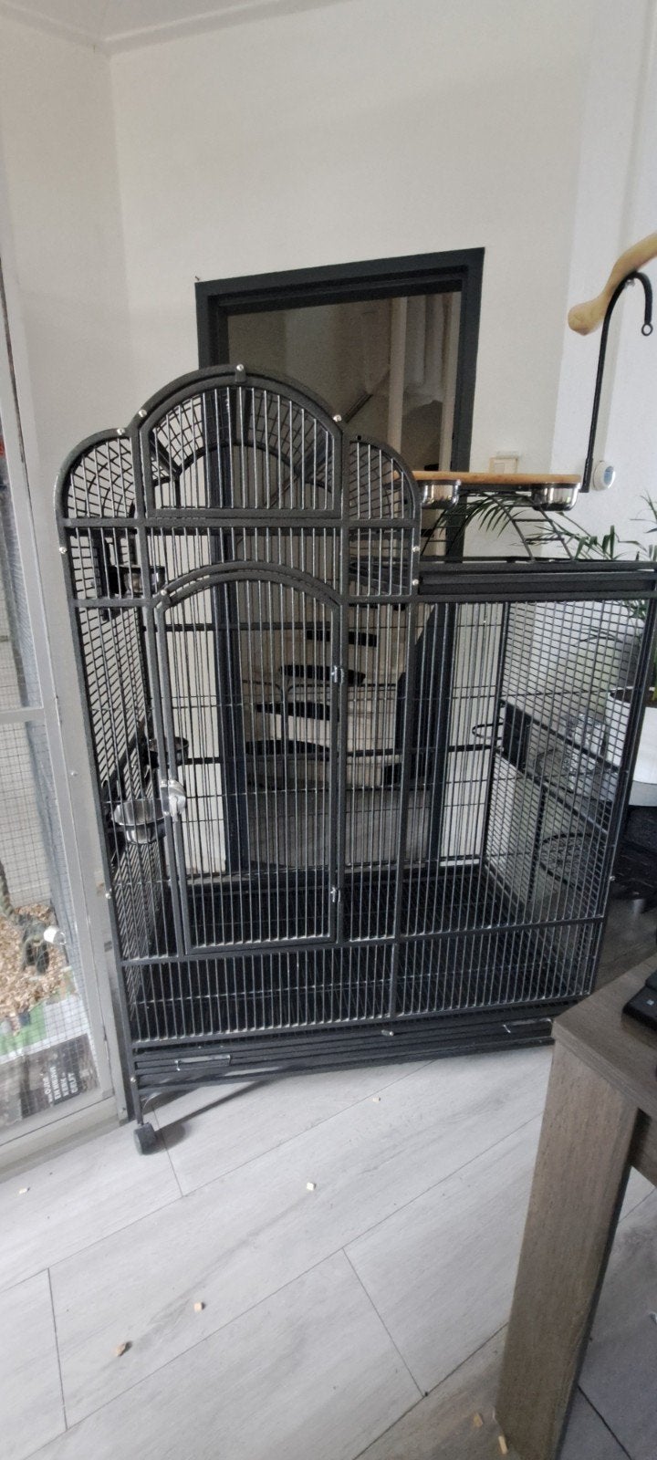 Mooie papegaaienkooi, Ophalen, Zo goed als nieuw, Metaal, Vogelkooi