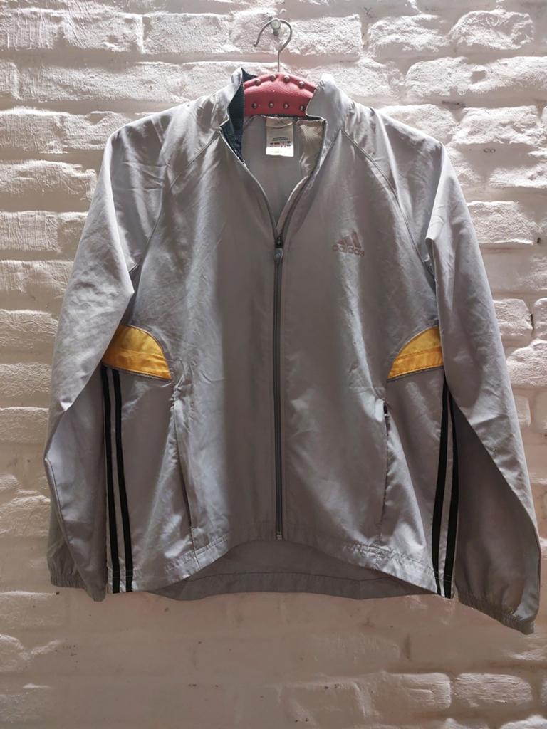 Adidas Windjack Maat M - Grijs met Gele Details, Zo goed als nieuw, Adidas, Grijs, Algemeen