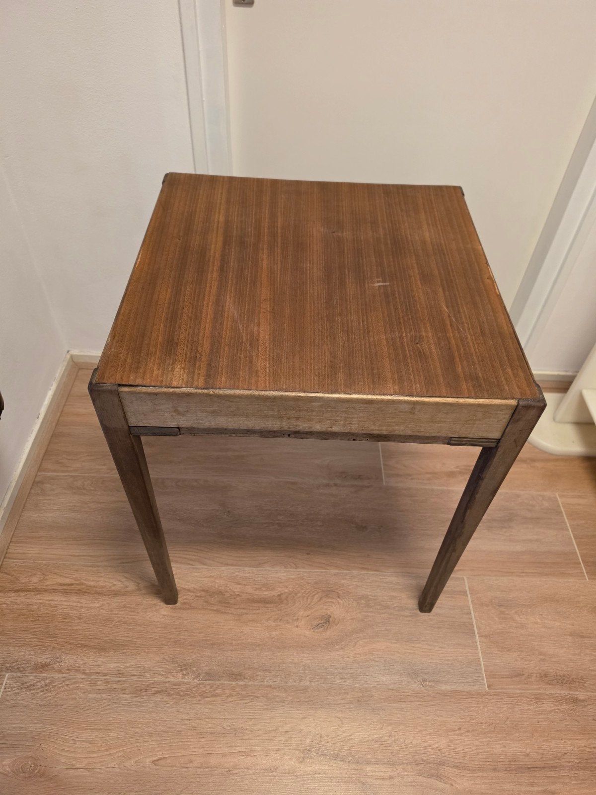 Vintage houten bijzettafel, Ophalen of Verzenden