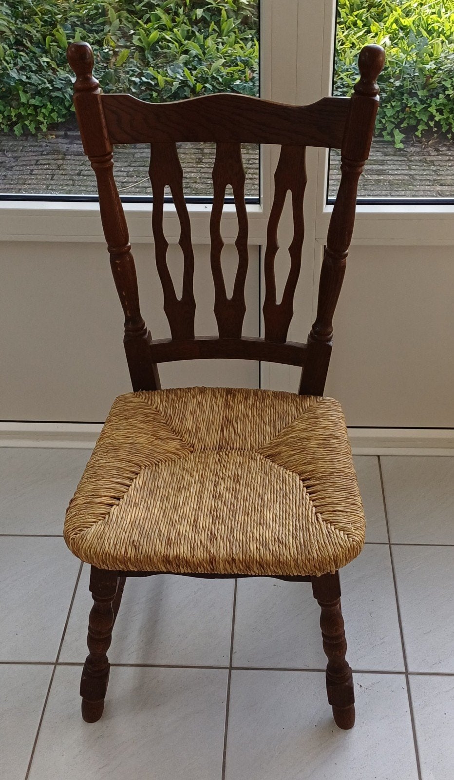 Vintage houten stoel met rieten zitting, Ophalen