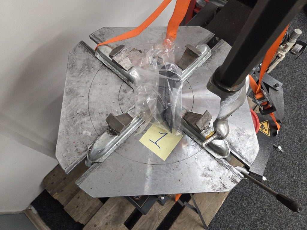 Weber banden demonteermachine, Ophalen, Info@recycle-ride.nl, Zo goed als nieuw, Marsdiepstraat 365