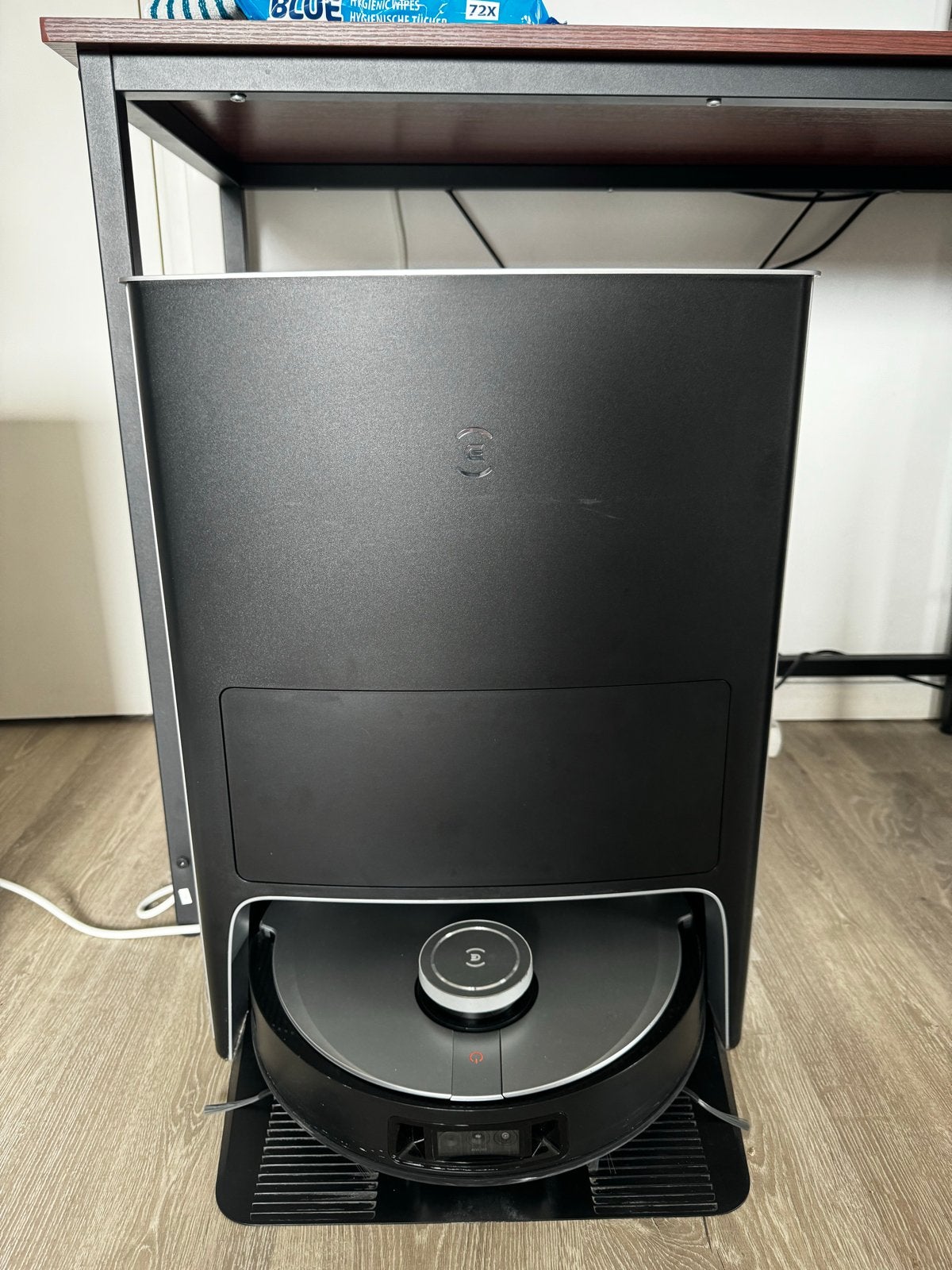 Ecovacs Deebot X1 Omni Robotstofzuiger met Dweilfunctie, ECOVACS Robotics Co., Ltd., 18 Youxiang Road, Wuzhong District, Suzhou, Jiangsu 215104, China.