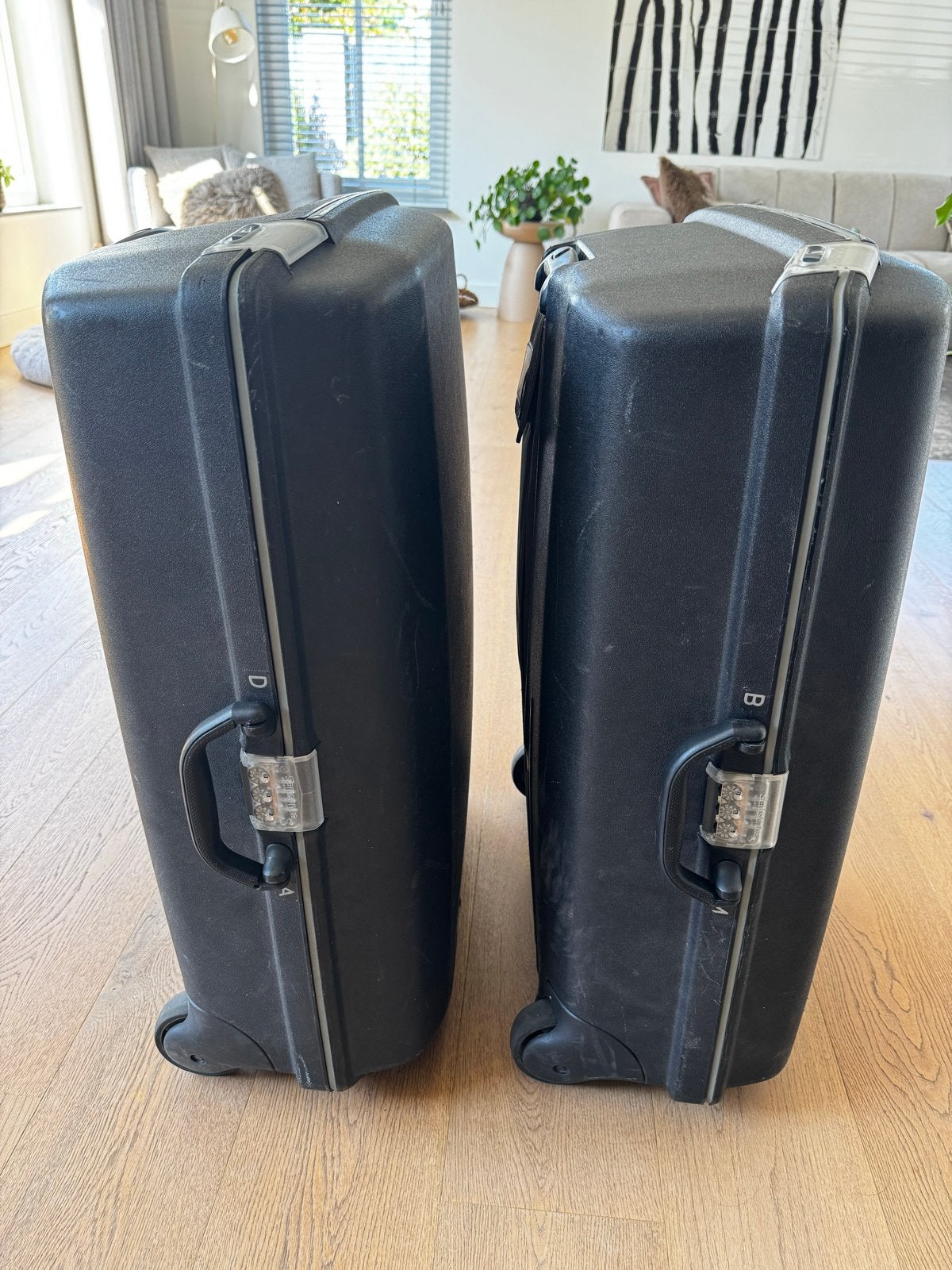Twee Samsonite hard-shell koffers, Ophalen, Gebruikt, Hard kunststof, 45 tot 55 cm