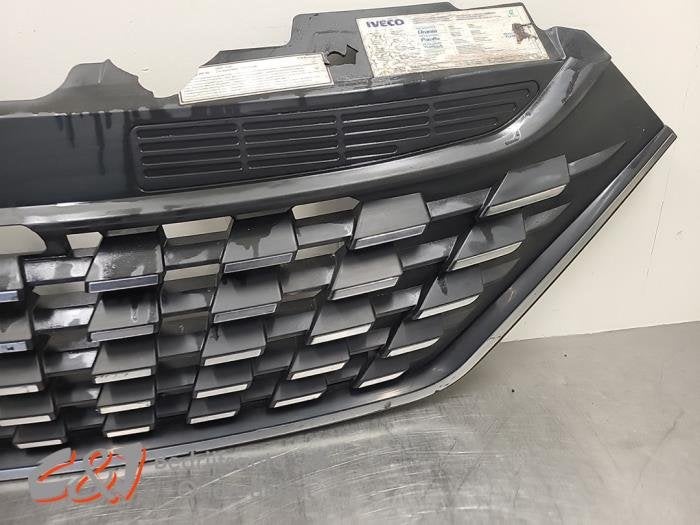 Grille van een Iveco New Daily (NVT), Gebruikt, -, Overige automerken, -