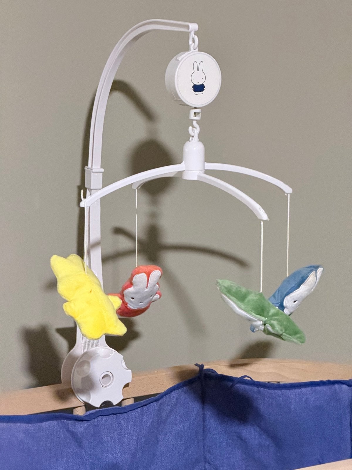 Muziekmobiel Nijntje voor babybedje, Kinderen en Baby's, Ophalen, Zo goed als nieuw, Mobiel, Met geluid