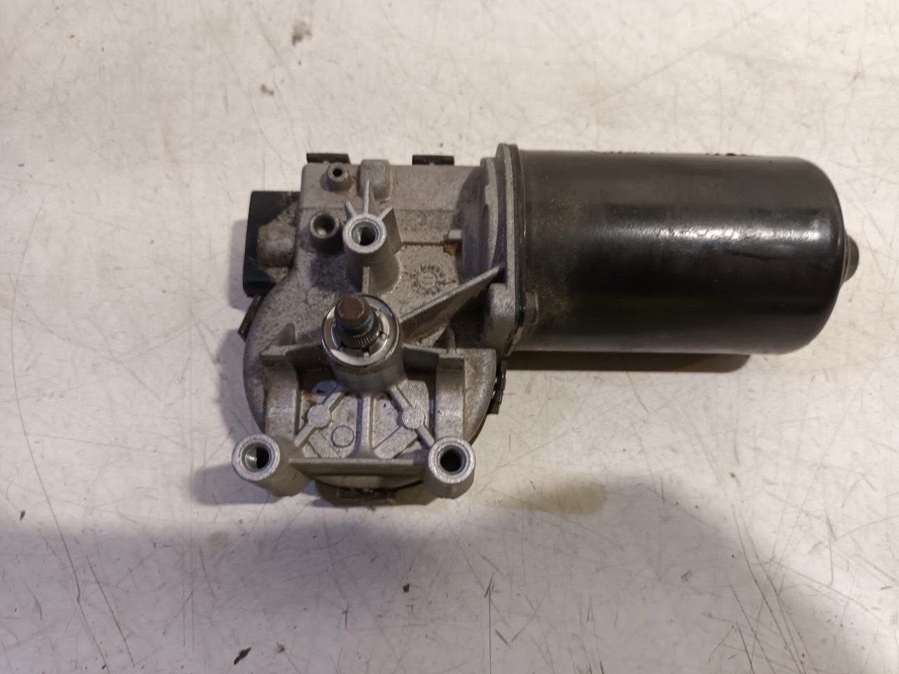 Ruitenwissermotor voor Hyundai i30, Onderdelen@venauto.nl, Van der Ven Autorecycling B.V., Gebruikt, Ettenseweg 76, 4706 PB Roosendaal, The Netherlands