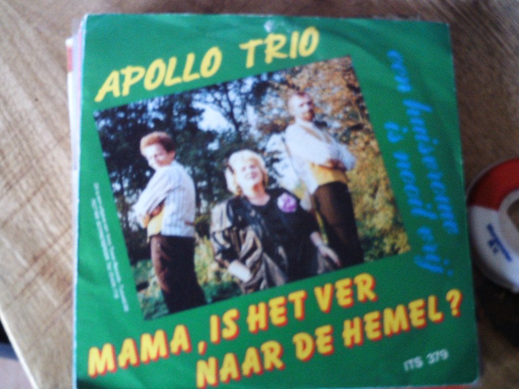 Apollo Trio - Mama, is het ver naar de hemel? (Single) 28a, 7 inch, Ophalen of Verzenden, Zo goed als nieuw, Beschermende buitenhoes