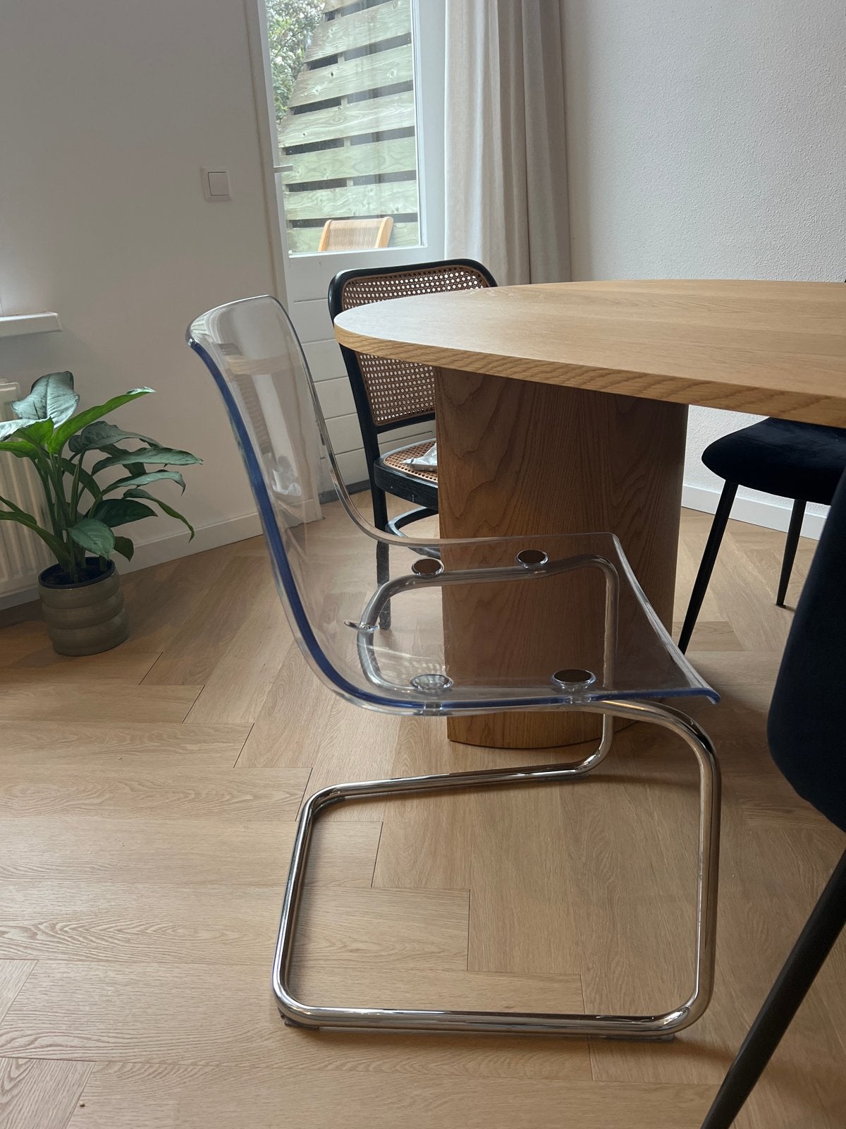 2x IKEA buisframe stoelen RVS doorzichtig, Huis en Inrichting, Stoelen, Ophalen, Kunststof, Gebruikt, Twee