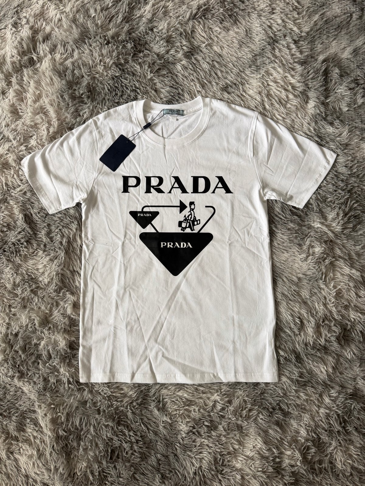Prada wit T-shirt met logo, Kleding | Dames, Wit, Maat 42/44 (L), Nieuw, Ophalen of Verzenden