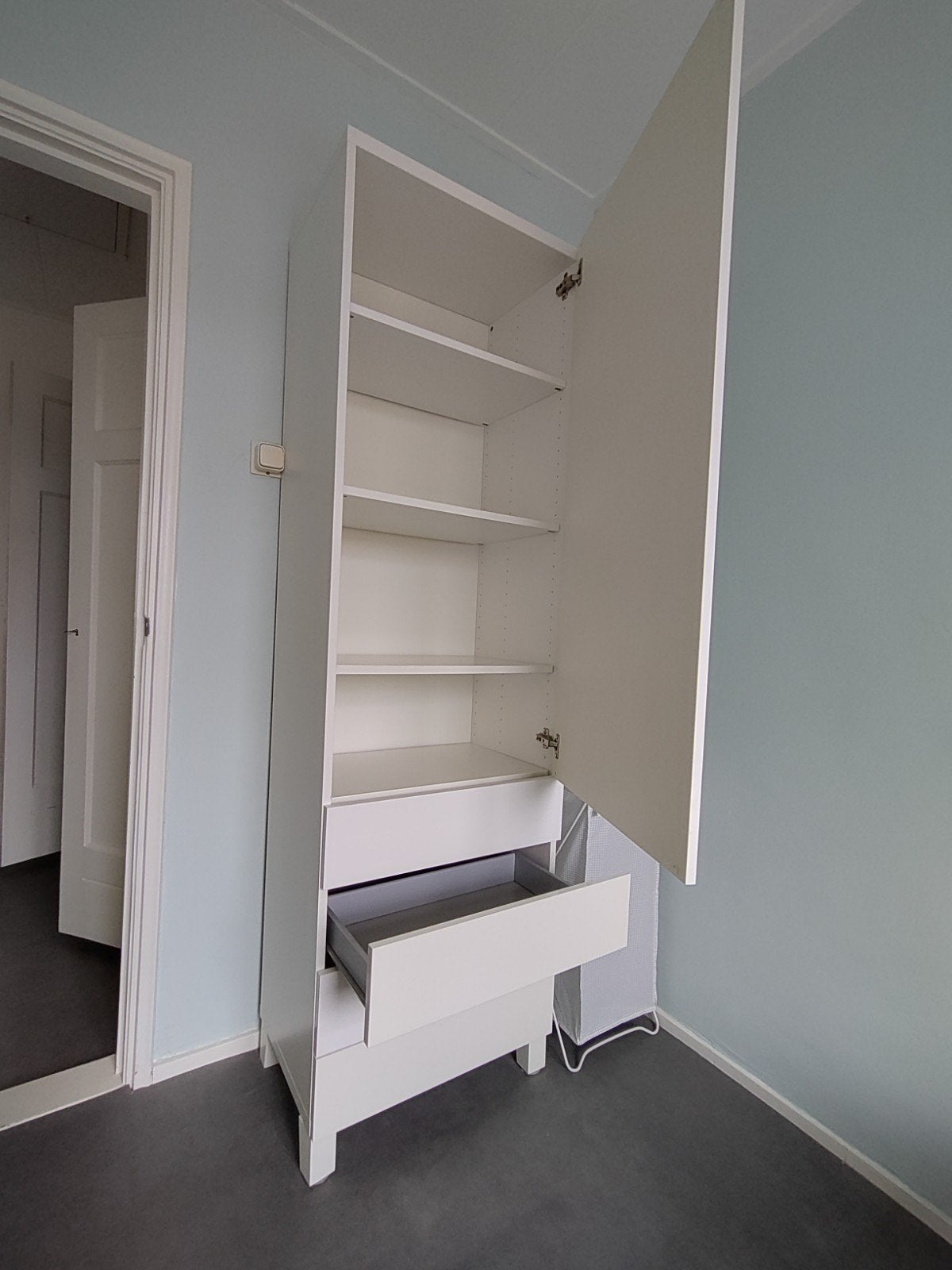 Witte kast, Huizen en Kamers