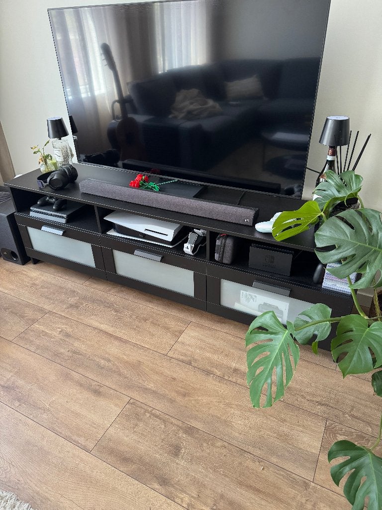 Ikea BrimnesTv-meubel, Huis en Inrichting, Tafels | Salontafels, Ophalen, 50 – 75, 150 tot 200 cm, Zo goed als nieuw