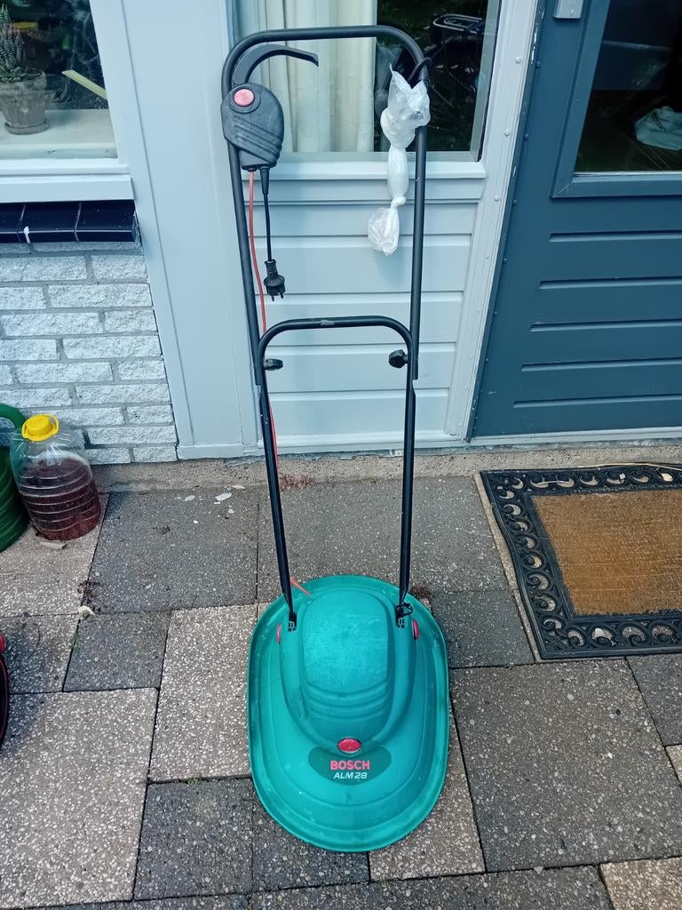 Zweefmaaier.  Elektrische, Tuin en Terras, Grasmaaiers, Ophalen, Gebruikt