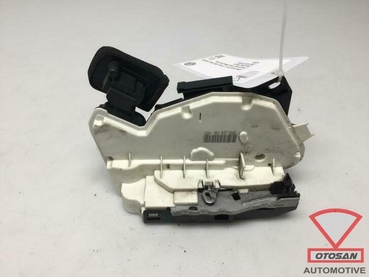 vw golf 6 polo deurslot slotmechaniek rechts voor 5k1837016c, Gebruikt, Volkswagen, Volkswagen AG, Vw@volkswagen.de