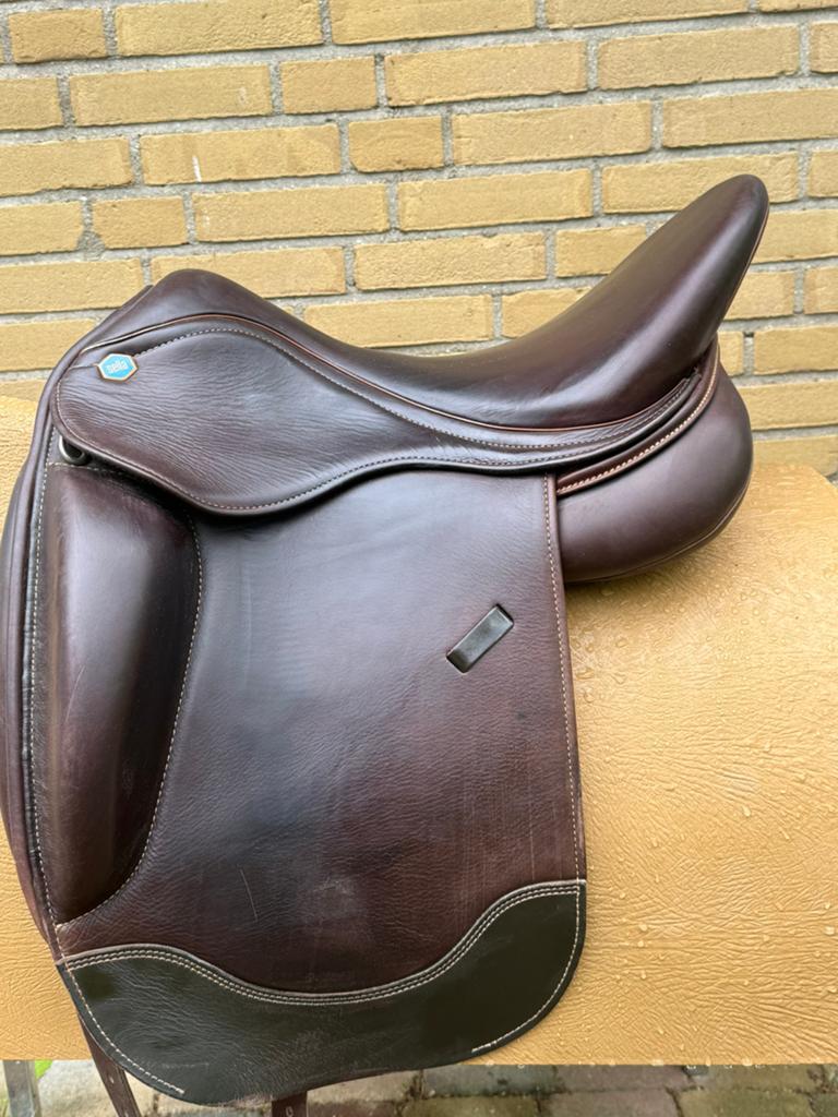Sella Velluto (gratis passervice bij aanschaf), Dieren en Toebehoren, Paarden en Pony's | Zadels, Gebruikt, Dressuur, Ophalen of Verzenden