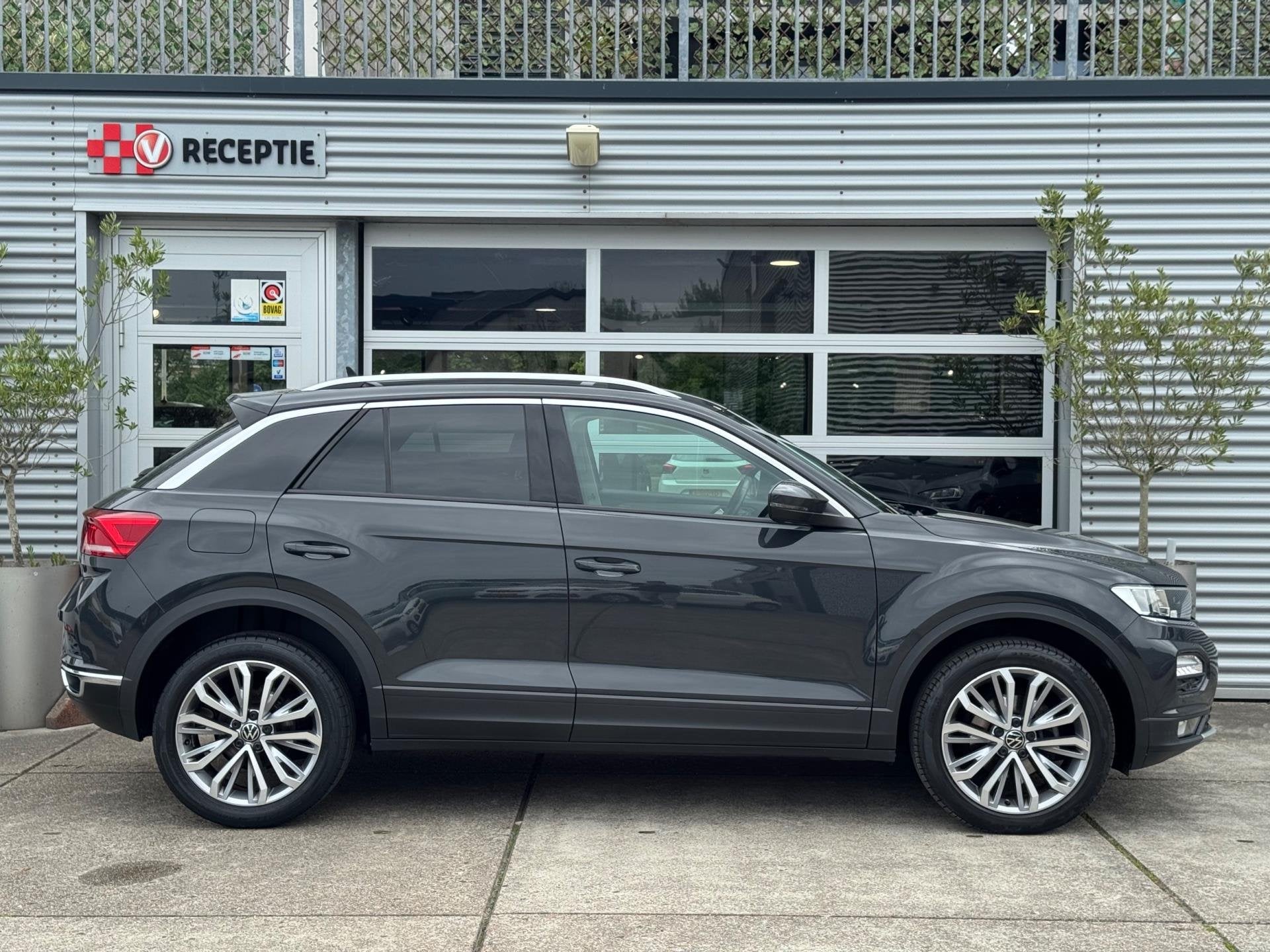 Volkswagen T-Roc 1.5 TSI Style Business Aut / A.Cam / Carpla, Auto's, Euro 6, 150 pk, Origineel Nederlands, Bedrijf