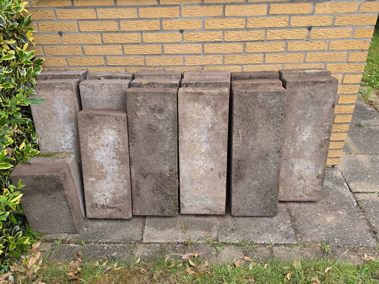 Gratis op te halen: opsluitblokken of tuintrapblokken, Tuin en Terras, Ophalen, Gebruikt, Beton, Overige typen