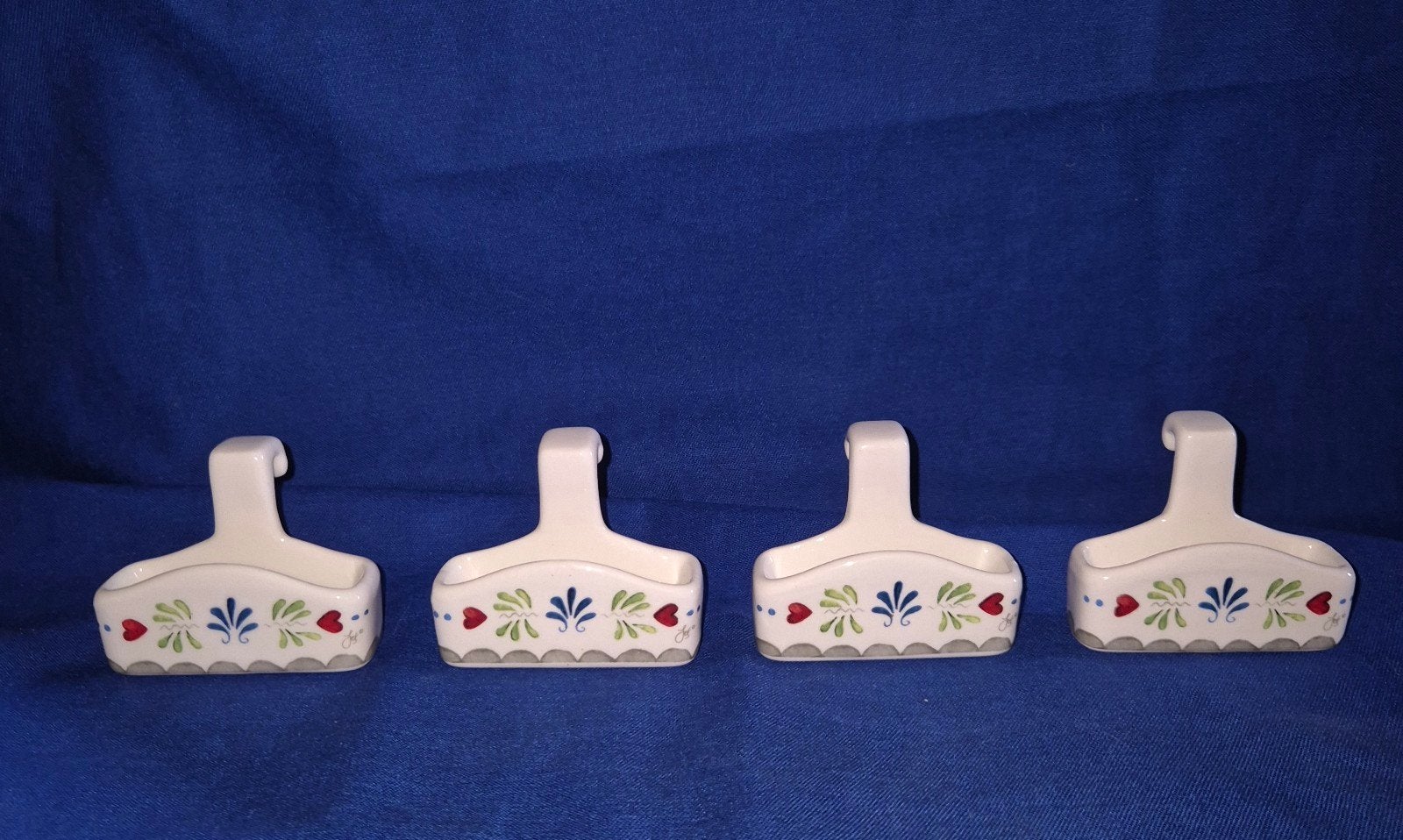 NIEUW  4x Jet  theezakjes houders hangers, Ophalen of Verzenden, Nieuw, Aardewerk, Kop(pen) en/of Schotel(s)