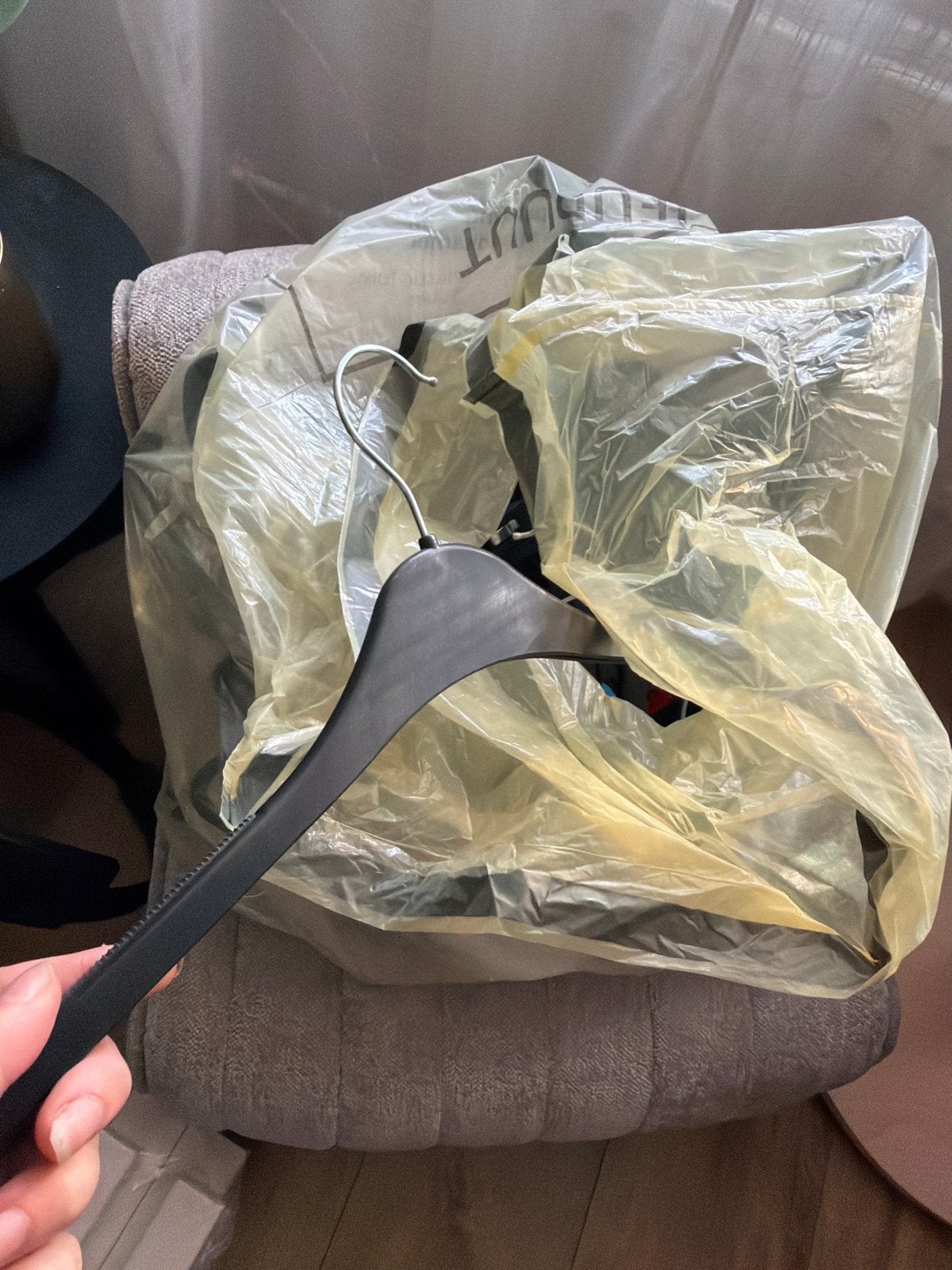 Hele zak met kledinghangers - gratis af te halen, Ophalen, Gebruikt, Kunststof, Volwassenen