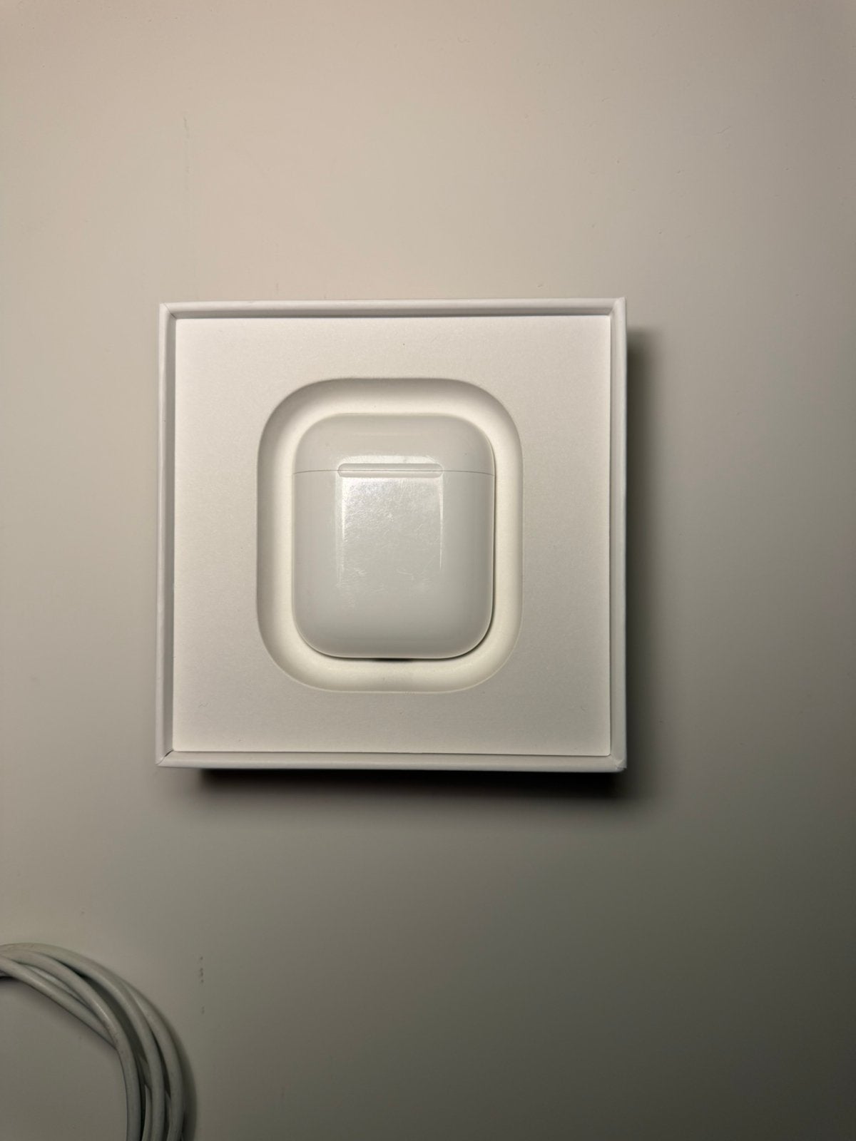 Apple airpods 2, Gebruikt, Ophalen of Verzenden, Apple, In oorschelp (earbud)