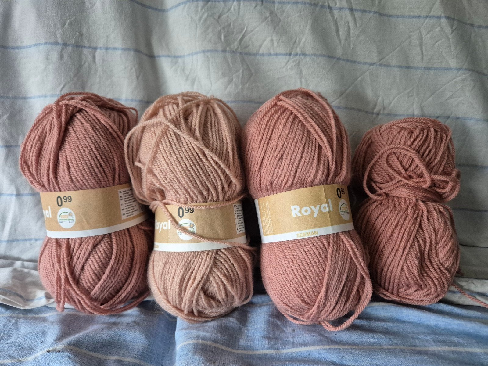 Zeeman Royal Wol - Roze/Perzik - 4 bollen, Hobby en Vrije tijd, Breien en Haken, Ophalen of Verzenden, Nieuw, Breien of Haken