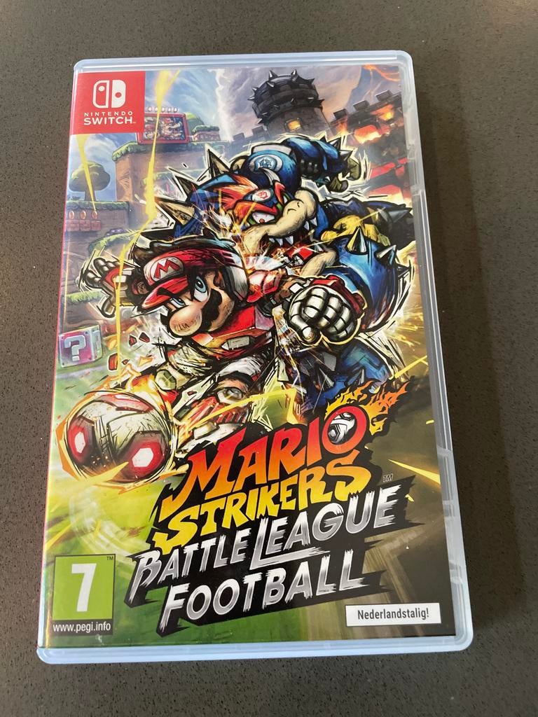 Mario Strikers: Battle League Football - Nintendo Switch, Eén computer, Ophalen of Verzenden, Zo goed als nieuw, 3 spelers of meer
