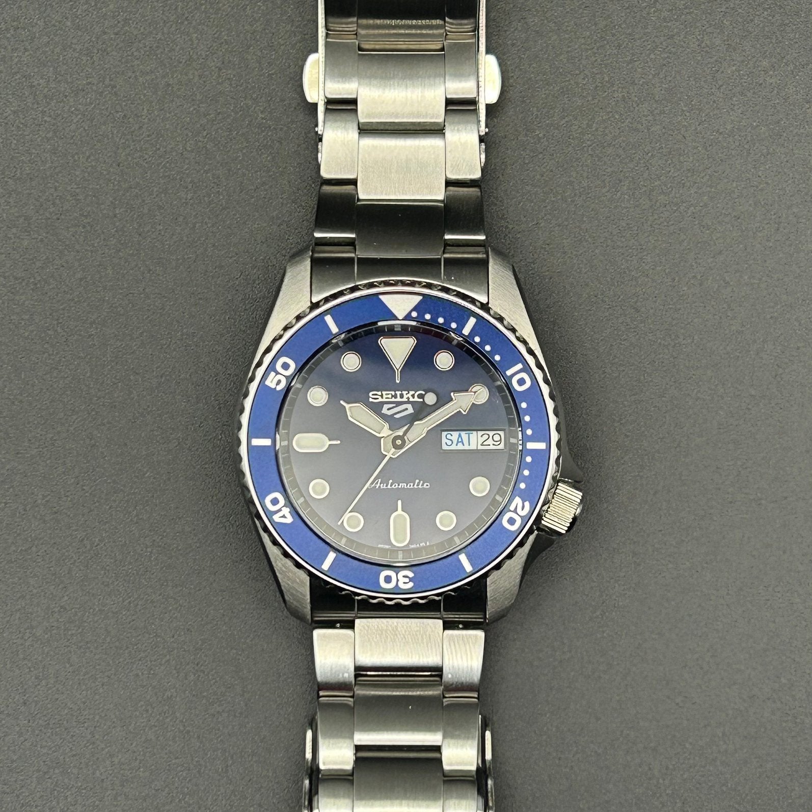 Seiko 5 Sports SRPL77K1 “Street Denim” Full Set, Polshorloge, Info@seiko.nl, Ophalen of Verzenden, Zo goed als nieuw