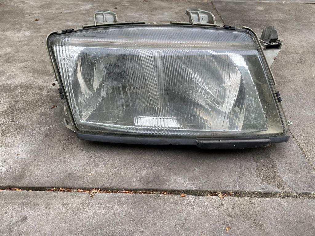 Koplamp links en rechts voor Saab 9-3 en Saab 900 ng, Ophalen of Verzenden, Saab