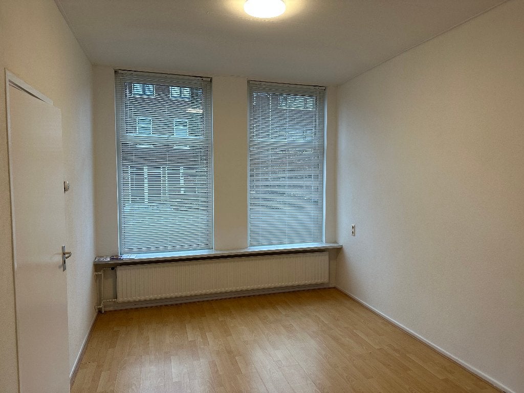 Te huur 2-kamers woning met tuin Riouwstraat 27 Dordrecht, Benedenwoning, Dordrecht, Direct bij eigenaar, 2 kamers
