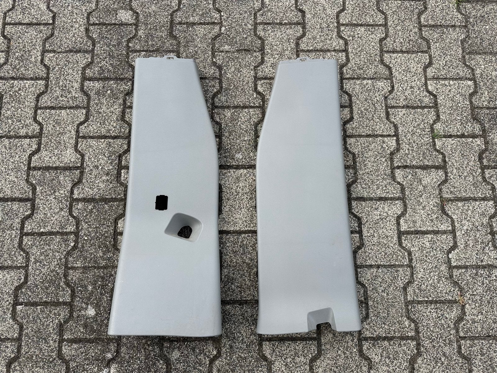 VW Multivan T5 / T6 B-stijl bekleding links en rechts, Auto-onderdelen, Interieur en Bekleding, Volkswagen, Gebruikt, Ophalen of Verzenden