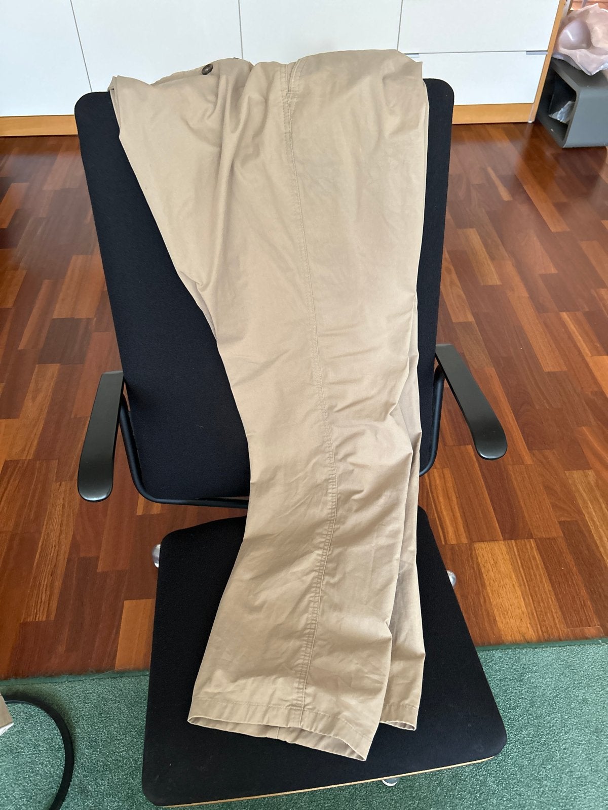 M.E.N.S. Broek pantalon model Madrid maat 60, Ophalen of Verzenden, Gedragen, Overige maten, Beige