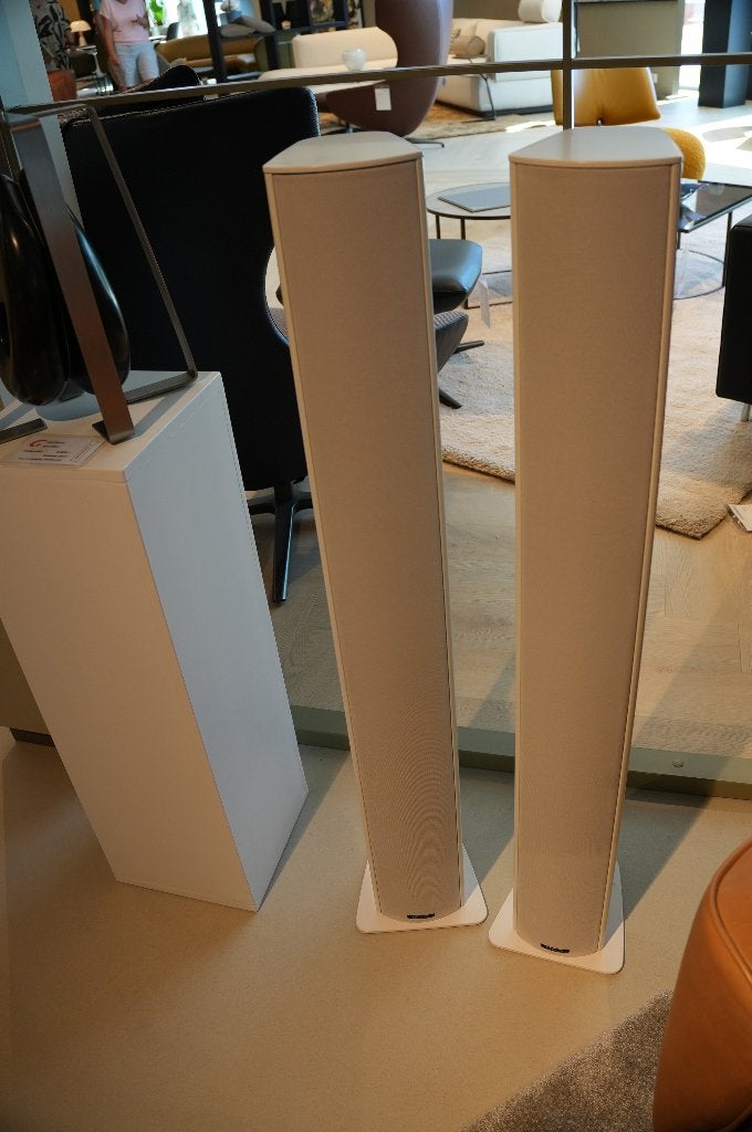 Piega Tmicro 60 amt speakers luidsprekers, wit, Audio, Tv en Foto, Overige merken, Vloerstaande luidspreker, 120 tot 150 watt