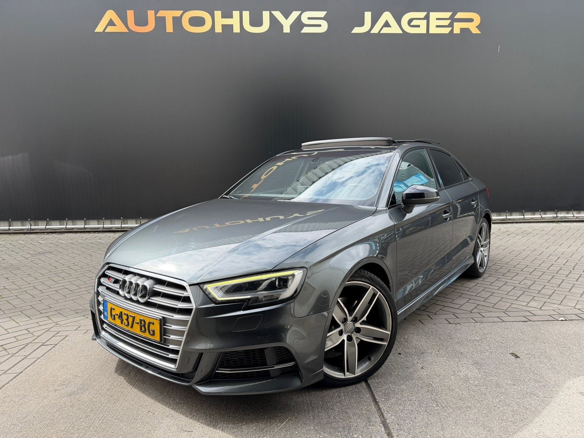 Audi A3 Limousine 2.0 TFSI Quattro Panorama B&O Virtual Cock, Auto's, 730 kg, Gebruikt, 1984 cc, Vierwielaandrijving