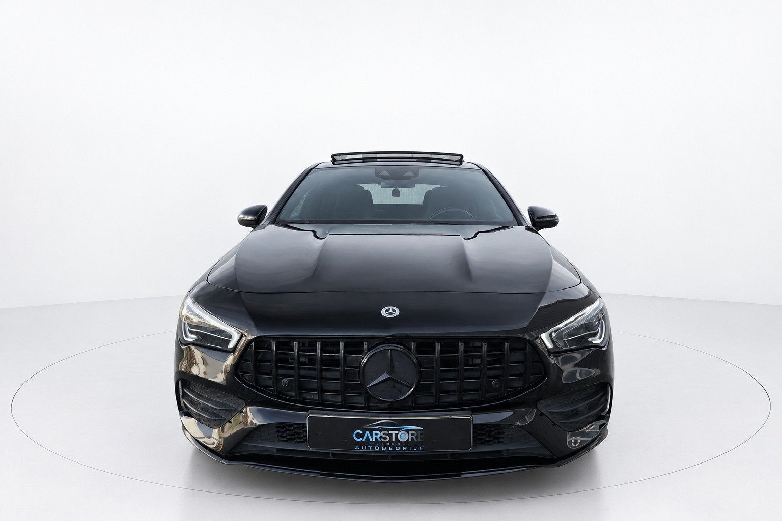 Mercedes-Benz CLA-KLASSE 200 AMG NIGHT PANO SFEER MEMORY, Auto's, CLA, Gebruikt, 4 cilinders, Bedrijf