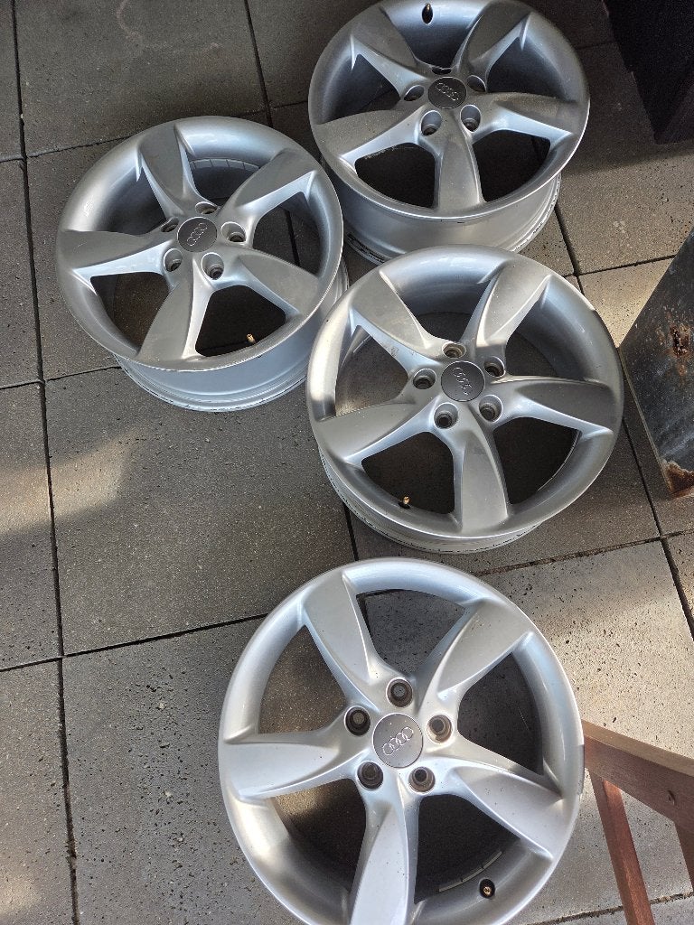 Audi velgen, Auto-onderdelen, Banden en Velgen, Ophalen, Gebruikt, Velg(en), 17 inch